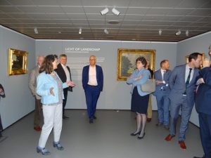 Burgemeesters bezoeken Noord-Veluws Museum